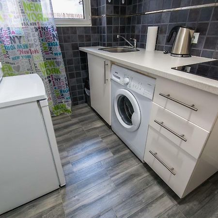 Alkamenous Apartment Petros Vipgreece Атина Екстериор снимка