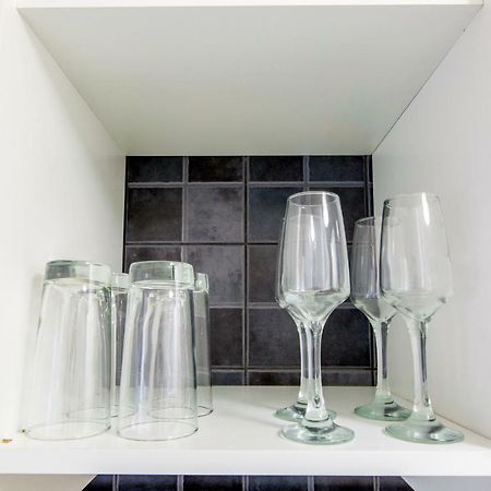 Alkamenous Apartment Petros Vipgreece Атина Екстериор снимка